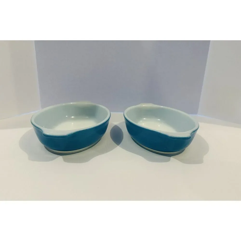 Vintage PYREX Tableware Corning  700  Oval Dish  10 oz.  BLUE  Overall  7x4 inch - Picture 2 of 7